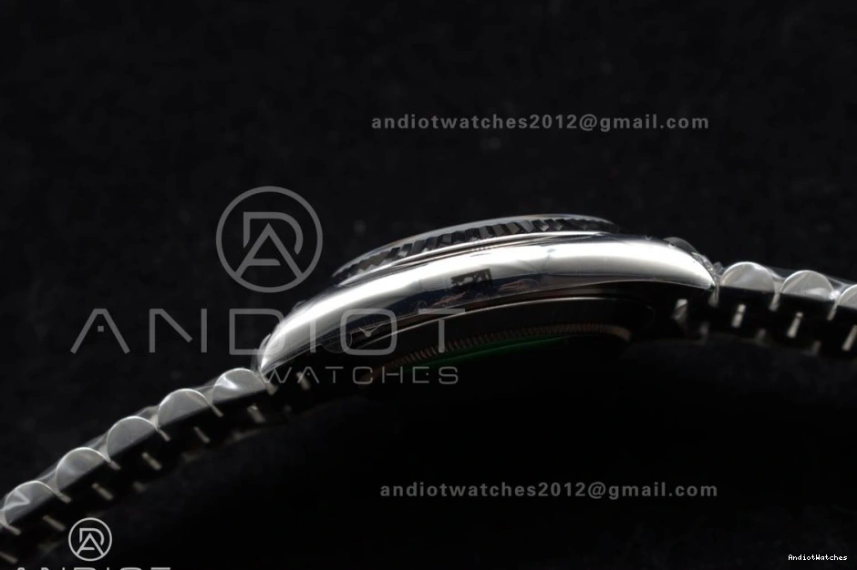 A 718 Weight 40 Dial SS GSF Gain on Black Bracelet Bright Crystal President DayDate 0123